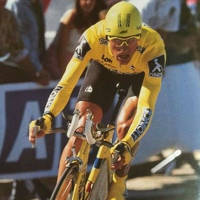 Ex Ciclista Profesional ganador Vuelta a España 91. Subcampeón mundial contrarreloj Valkenburg 98 - Gerente BIKECONTROL: Gestión Deportiva Ciclismo-Ciclo Indoor
