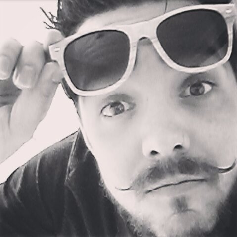 fernandoguifer's profile picture. ♿ Papai da Laís 
🎤 TEDx Speaker/Jornalista 
📚 Autor de três livros 
💜 Voluntário ONG 'https://t.co/V1S8y3VVNm' 
🎧 Podcast 'Paternidade.doc'
⚠️ Sou #ForaBolsonaro