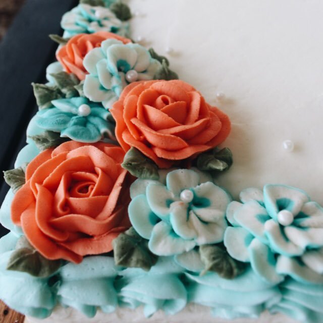 CuteCakesCakery's profile picture. Baking through what ever comes my way. #GirlBoss style!