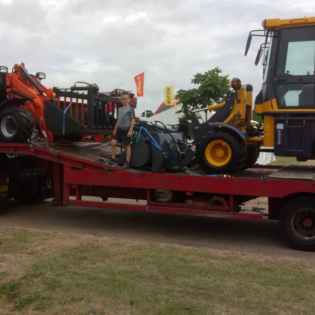 North Norfolk Vehicle Solutions, based in Melton Constable, Norfolk, #usedHGVs, #usedcommercialvehicles, #usedplant #farmmachinery, #wheelloaders