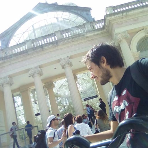axeliusss's profile picture. 