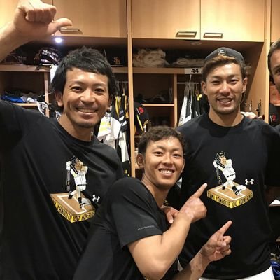 千葉在住のプロ野球大好き女子😋。SB#3.9.46.16.17.47.30.52 M#7.16.13.11.36、De#19.10 T#9.7 一推しはSB#3💕。プロ野球好き＆ラブな皆さんと繋がり話したい👌｡next4.5.9ゾゾマリン予定⚾️。@sbh03_clm07もぜひぜひです☀。