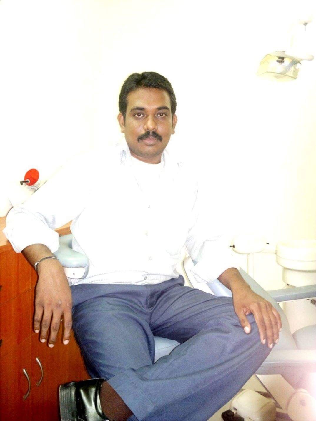 Dental surgeon & Imlantologist