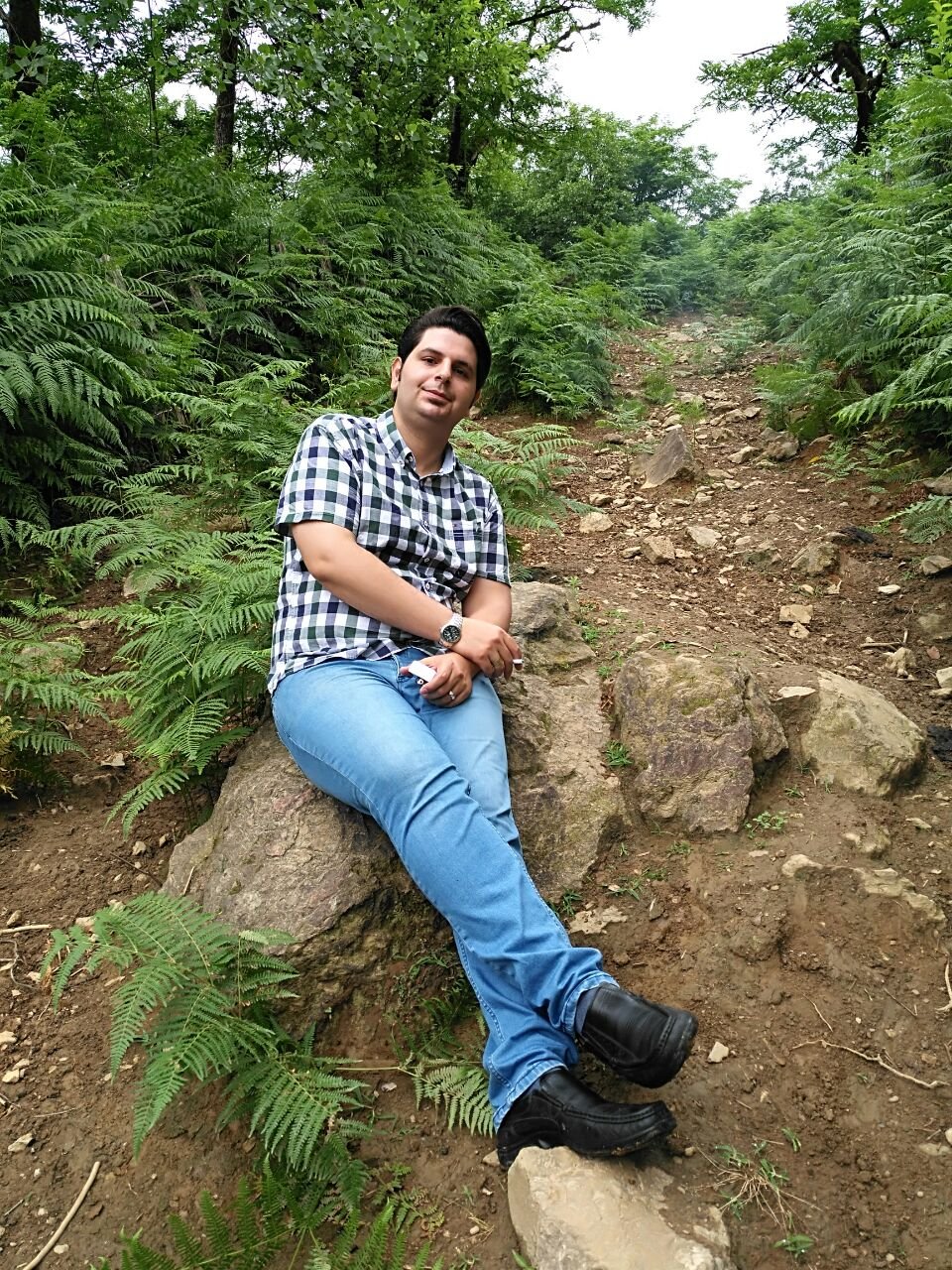 Abbas_Yousefii's profile picture. Engineer IT & Wide Network📝🎓
Married💍