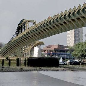 Connecting Brentford with Kew, the proposed bridge is located in London’s longest stretch between Thames bridges benefiting Brentford, Kew and beyond.