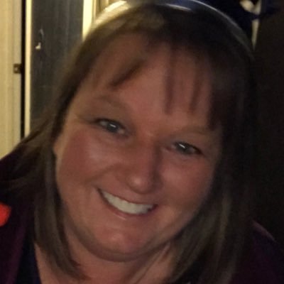 Mother, wife, middle school teacher, cultivator of leaders, organizer of domestic and academic endeavors, chaser of creative skills