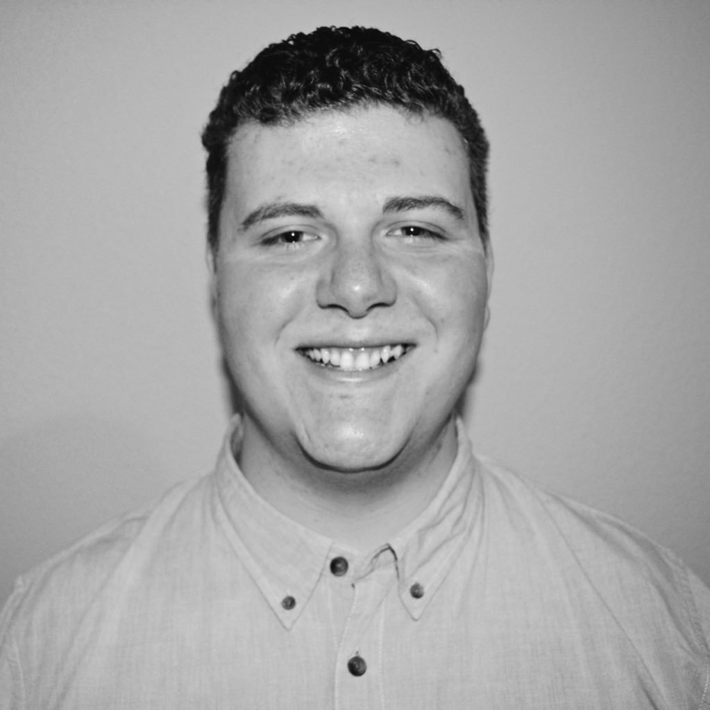 ZanePosen's profile picture. All views and RTs are mine. Oregon Alum. #GoDucks. Marketing, Advertising, and Social Media.           Me: Shoes, Gastronomy, Photos.