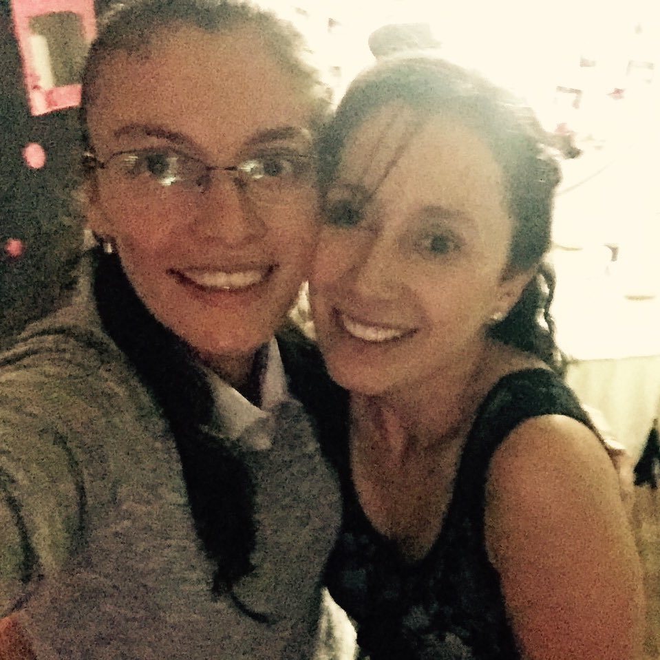 MAESTRA DE VOCACIÓN DISEÑADORA POR ELECCIÓN, BICI ACTIVISTA Y CREADORA DE @tiaCletaBici1