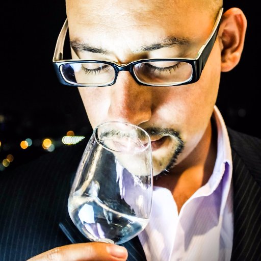 ElProfesabe's profile picture. Mg. Sc. en Tecnología de Alimentos, Sumiller, fanático de los vinos, el #Pisco, el buen comer y devorador de información