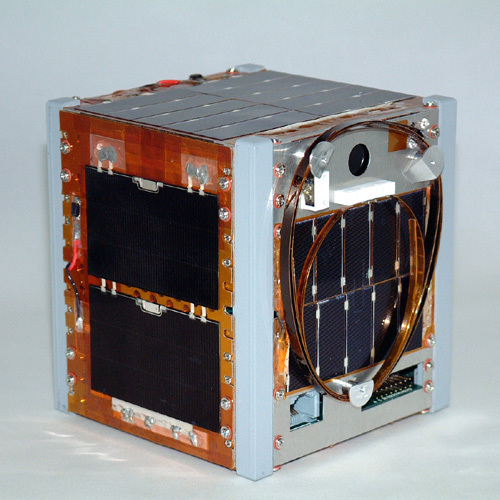 6歳になった東大発の人工衛星だよ！人手にたよらず，宇宙からの信号と写真をリアルタイムに投稿する世界で初めての人工衛星botです．説明はhttp://t.co/Z0eDzhlRXDをみてくださいね！