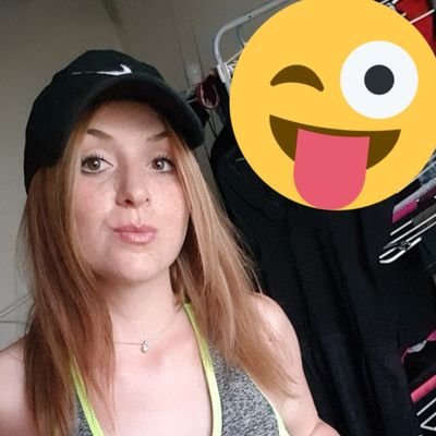 Elodieallu's profile picture. 👊✌💋