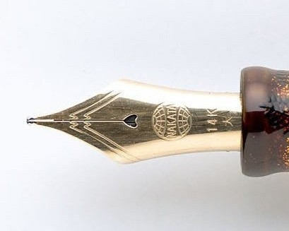 nakayamailbox's profile picture. Это официальная русскоязычная страница NAKAYA в Twitter.
NAKAYA FOUNTAIN PEN – это японский бренд перьевых ручек ручной работы.