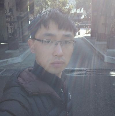 liangxuelin's profile picture. 世界那么大，我想去逛逛。The world is so big I want to go shopping.