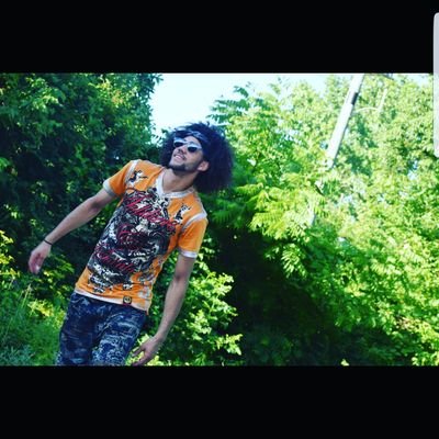 That_kid_dances's profile picture. A multi-talented nigga nuff said & follow @x_SoAllure