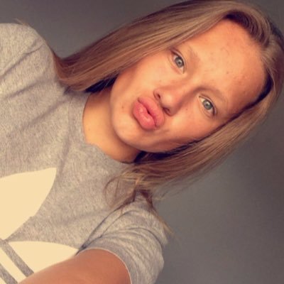 Yo! I'm a semi pro footballer⚽️ARSENAL❤️DolanTwins😍 JustinBieber👫 instagram-@Provanamber._💋