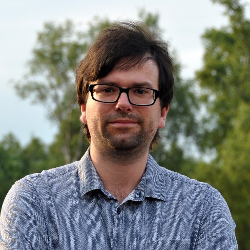Economist bij @VRMmedia, communicatie/media/voetbal/economie/maatschappij