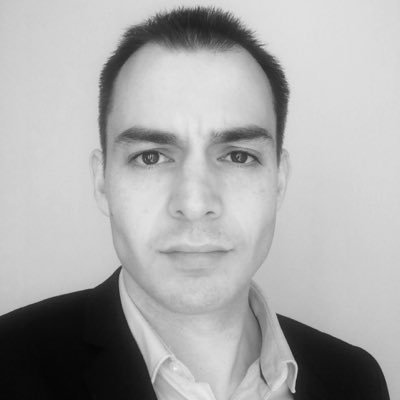 CEO The Pawn - consulting #loisirs, #gaming, #VR, #ICC, #innovation. Conseil stratégique, financier, marketing, RH & projets. // @Th3p4wn