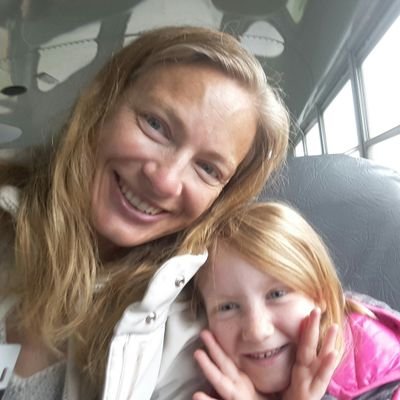 I am an educator, mother, endless volunteer. I am a lover of knowledge, the outdoors, human body, the environment and science. Mostly, I am curious.