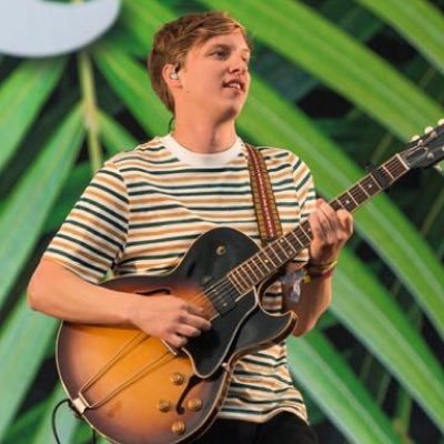 George Ezra fans 🎵New Single #DontMatterNow available to download now