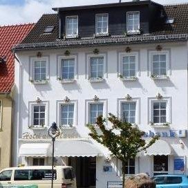 Preiswerte Zimmer und #Ferienwohnung im #Hotel zum #Gästehaus am Markt in #Mecklenburg #Vorpommern direkt an der #Peene - moderne Appartements für den #Urlaub.