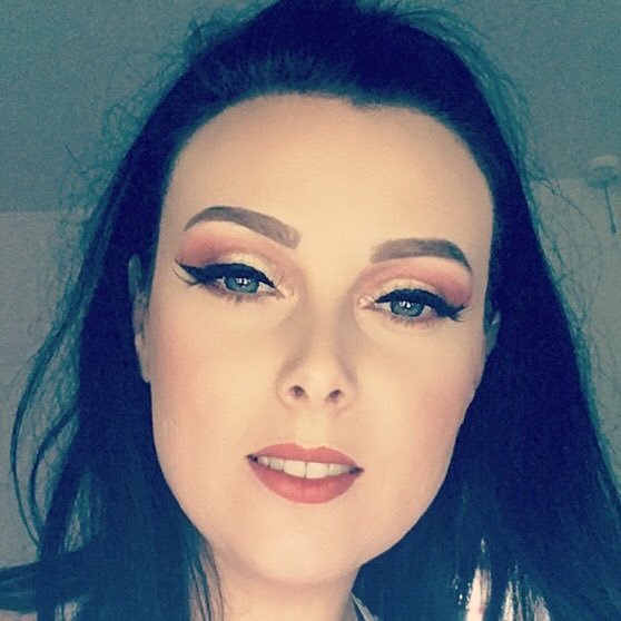 sierraearl1's profile picture. dancing and singing is my passion