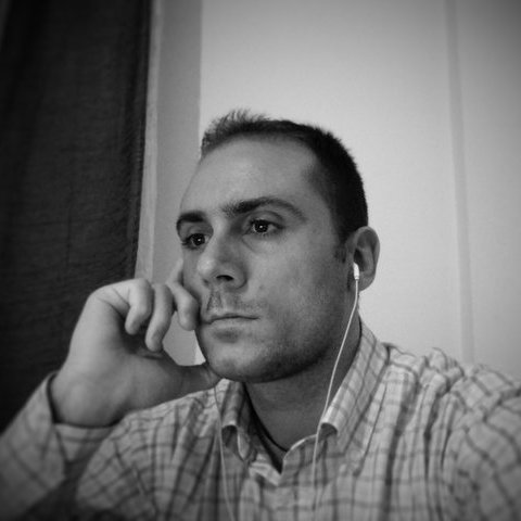 I am a full stack developer, UX and SEO specialist. I create digital products and strategies with the best user experience.