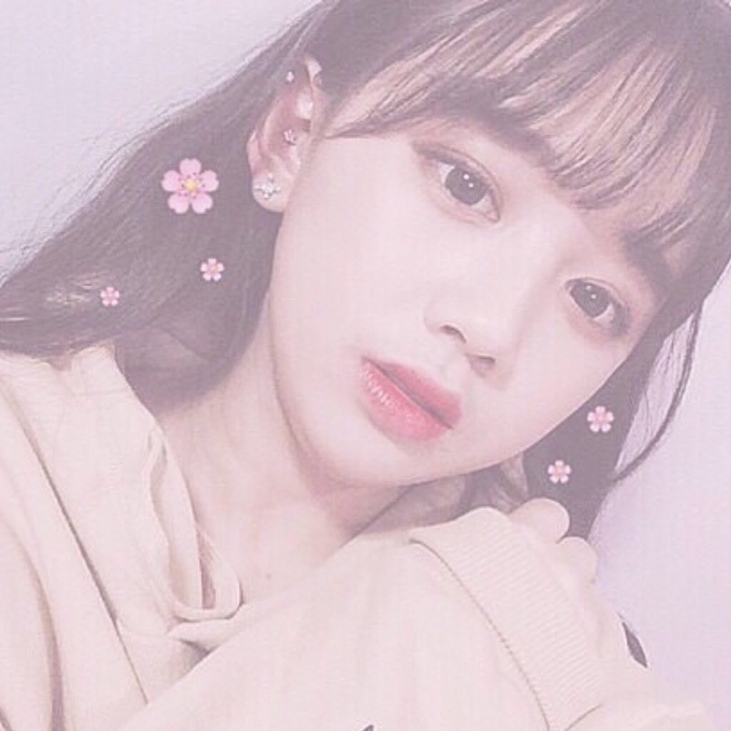 Yuzuriha_arf's profile picture. 