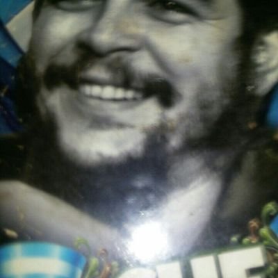 Argentino nacido en San Carlos de Bariloche, Pcia de Río Negro, soltero nacido el 02/05/1972
