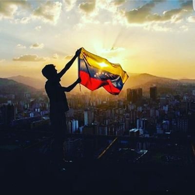 villanueva_jcv's profile picture. 