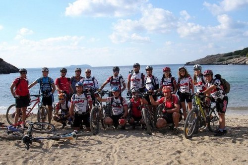 Ibiza is a paradise for cycling and has become a favorite destination for mountain bikers.We offer a week of the best singletrack and road cycling routes