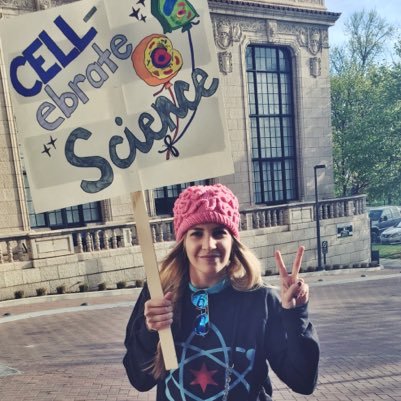 homakat's profile picture. Postdoc at UChicago