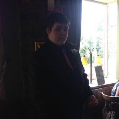 Hello I'm John, I work in a paki shop not too far from my house but boy is it a walk lol. #OuttaBreath #NeedaOxygenTank
