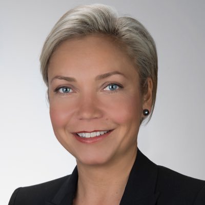 Julie Broadhurst is part of the highly successful CBRE Florida Team. Ms. Broadhurst focuses on the delivery of the CBRE global platform of services.