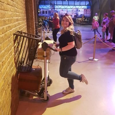 OfficialAbbi1's profile picture. Instagram - officialabbi