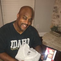 Mark Leslie (@clutchles25) 's Twitter Profile