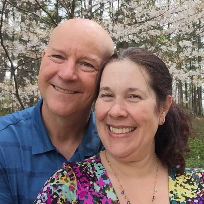 fotomomNC's profile picture. 