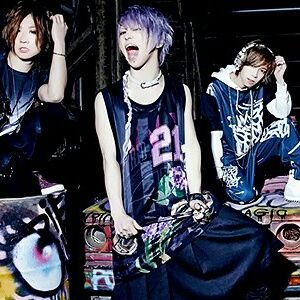 hayanomi0323's profile picture. SuGなどV系が好きです。
最近は声優とかアニメとかも少しだけかじってます。
ぜひ良ければ仲良くしてください。