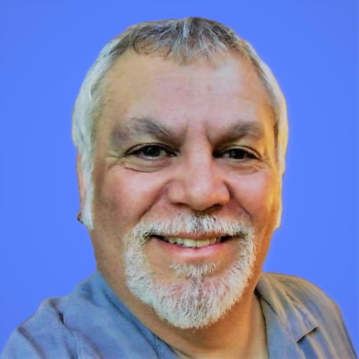 Director of Modern Learning and Video at Microsoft. Geek into Digital Media, User Experience, Music, Food & Family