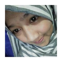 Triana Rizkya N (@trianarn17) 's Twitter Profile