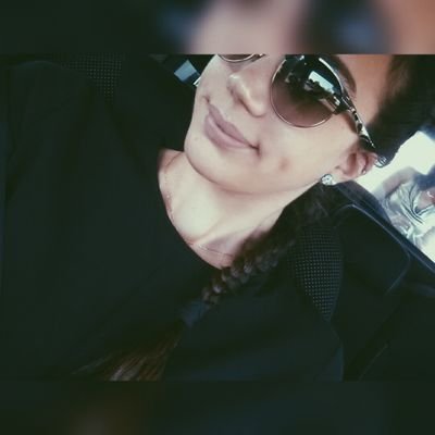 MARISAVOYCABBAG's profile picture. My life is a joke and I love it.














(Traveller & ballerina)