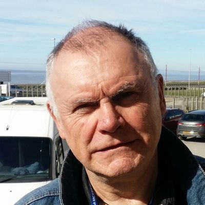 George Brooks Artist Caricaturist Cartoonist illustrator author with years of experience in the entertainment industry