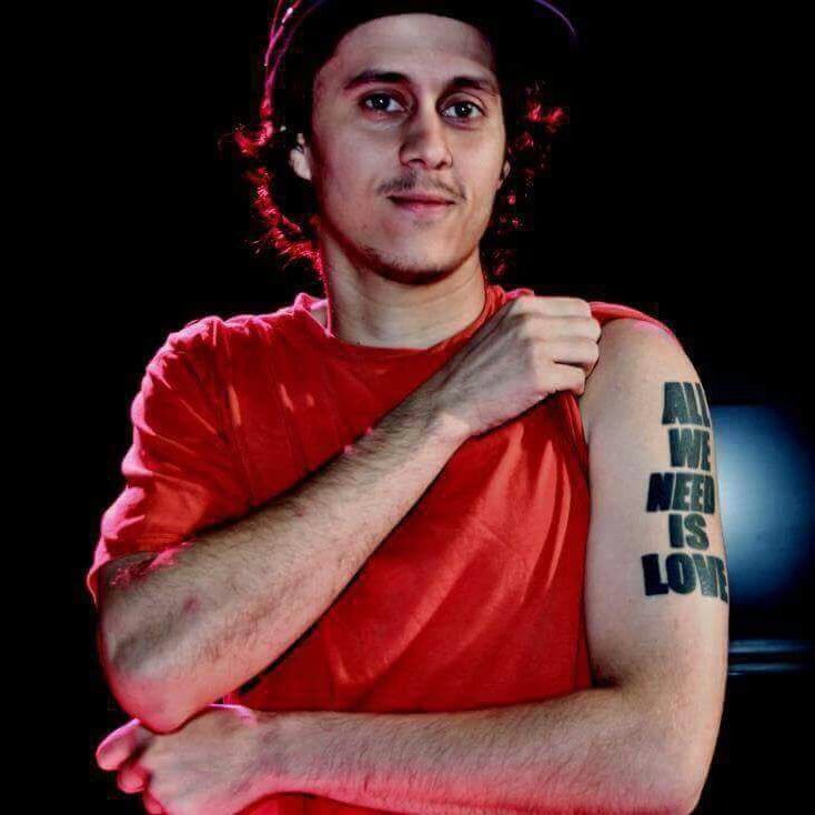 CanserberoVive_'s profile picture. Tyrone José González Oramas 📝 Mejor conocido por el CANSERBERO; Nacido el 11 de Marzo del 1988 / Murió el 20 de Enero del 2015.