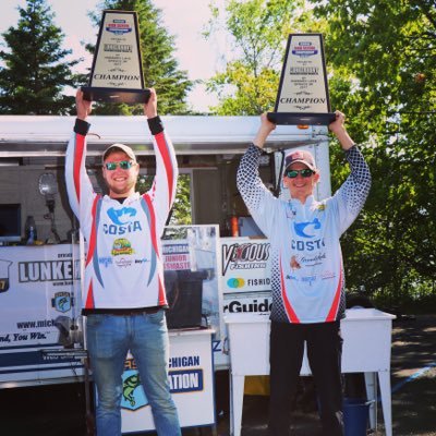 ZManneback's profile picture. rippin lips since 99