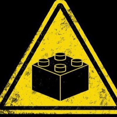 reezsz's profile picture. 