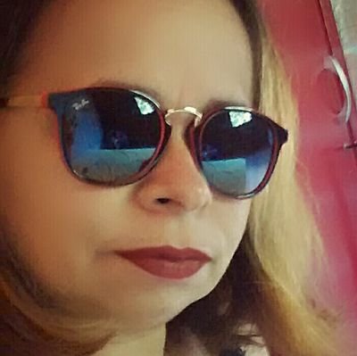 amiga,guerreira família!😍
amo música sertaneja
fã demais de ZCL🎤🎵🎶🎼