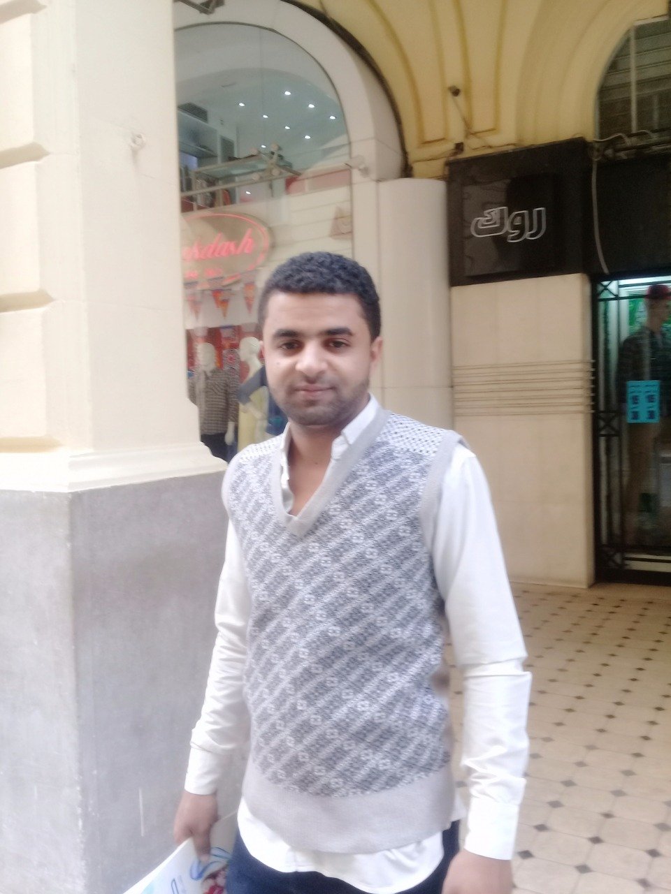 osama_jara's profile picture. ربي إن كان لي مكان في جنتك ف خذني إليك و إن كان غير ذلك ...فأهدني ، ثم اهدني ، ثم اهدني وطهر قلبي و خذني إليك ..