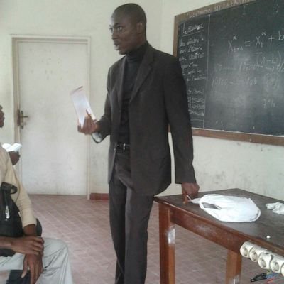 OnsikNkoto's profile picture. Auteur-conférencier