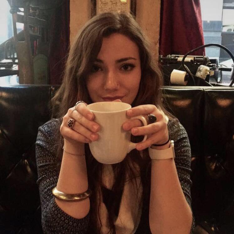 ReillyAnna12's profile picture. Am I done with college yet