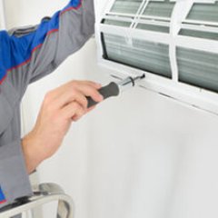Klang Air Cond Service -Install and repair aircon in Klang. Full Chemical Service. AC Service Klang #Followback #Follow #RT #ACRepair #ACService #AirconService