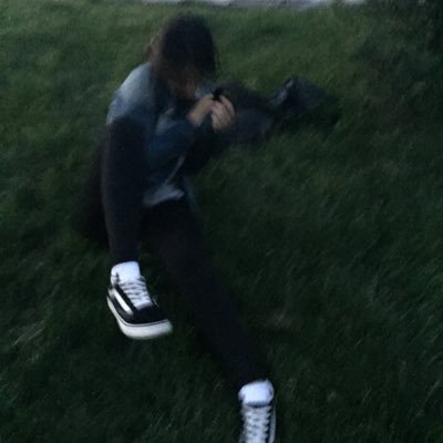 zdilya98's profile picture. fuck you, without Zayn!